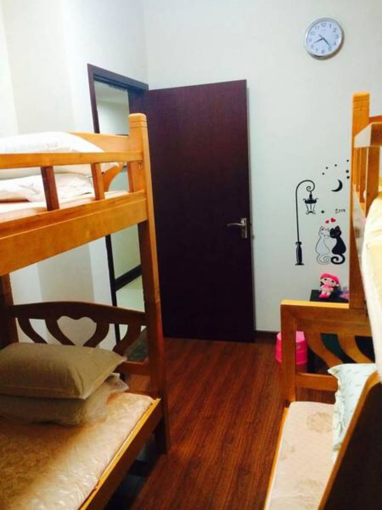 Yi Jia Ren Hostel