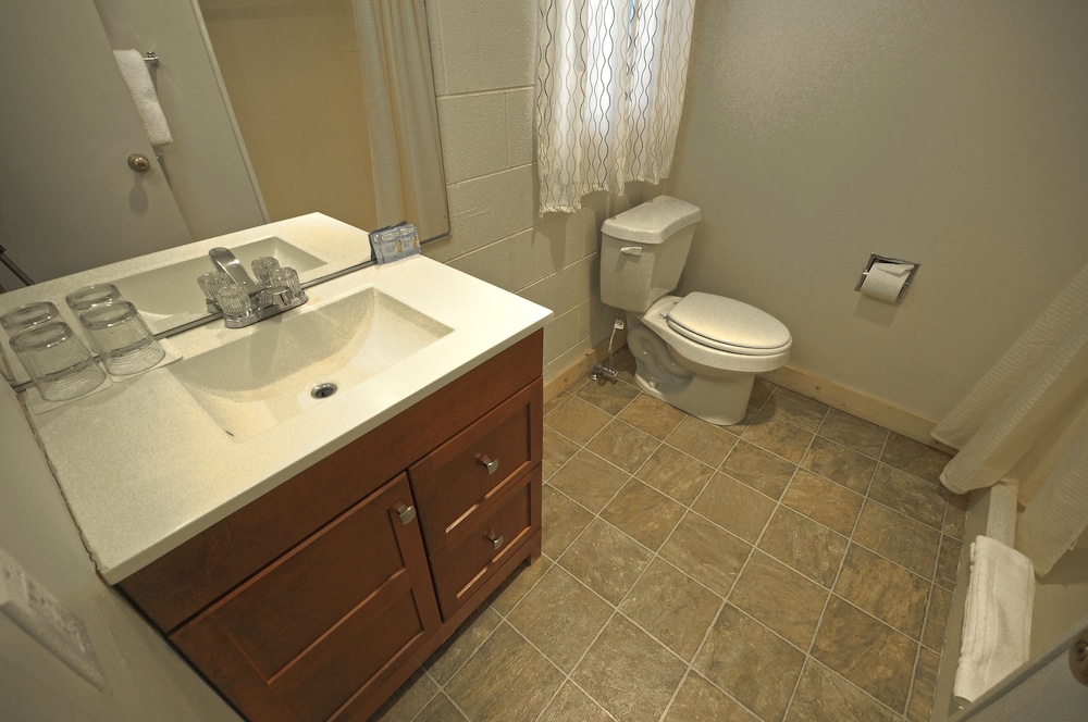 Tahoe Vistana Inn - Property Image 32