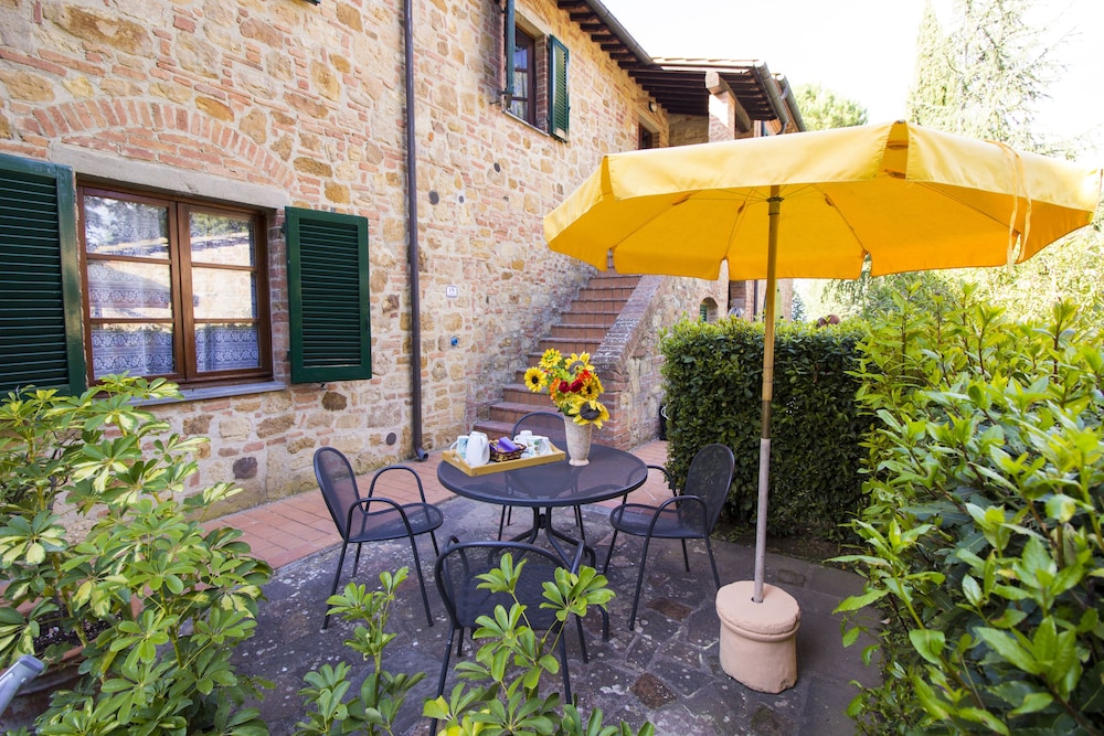 Borgo Il Poggio Agriturismo