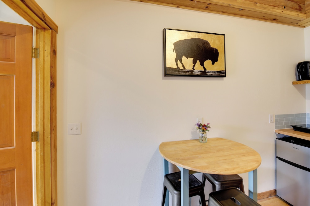 Arlee Studio w/ Mountain Views: 29 Mi to Missoula