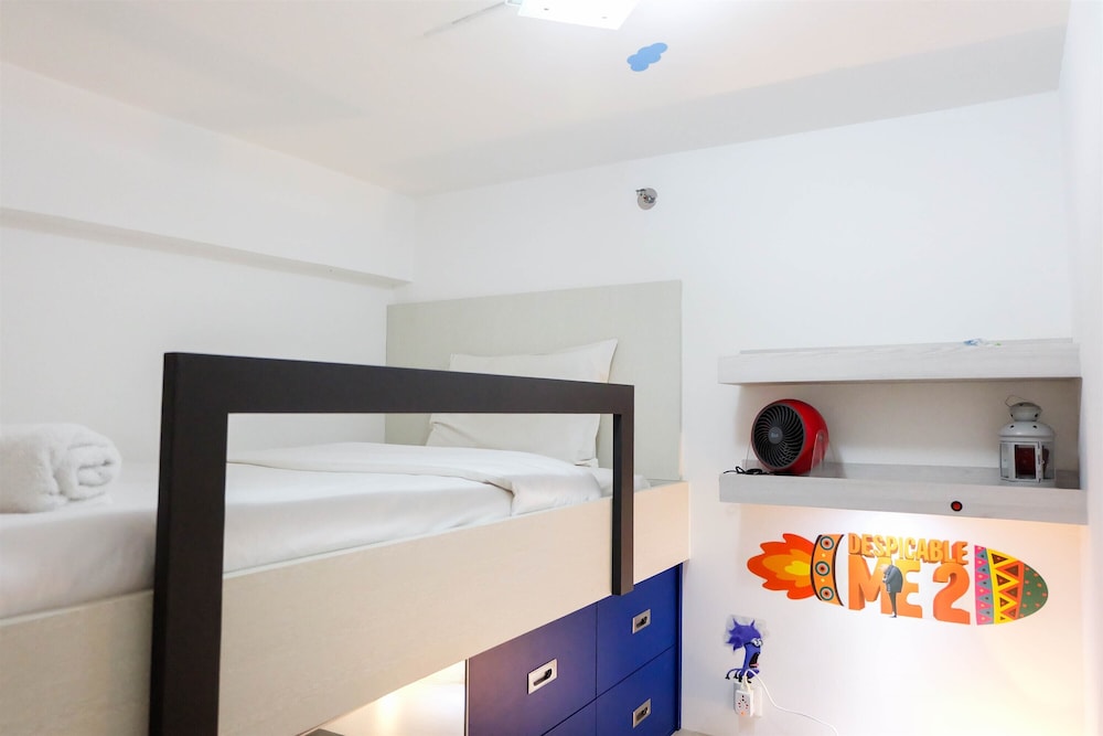 Elegant 2BR Bassura City Cipinang Apartment view 4