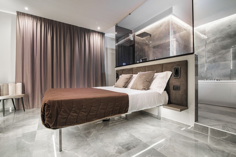 Karma6Rooms