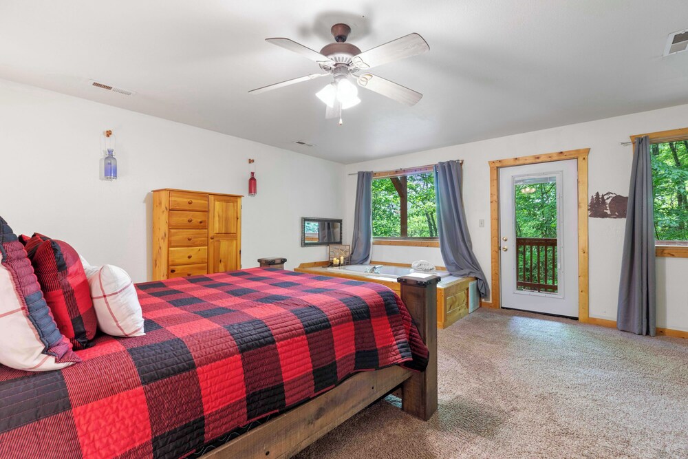 Mountain Laurel view 3
