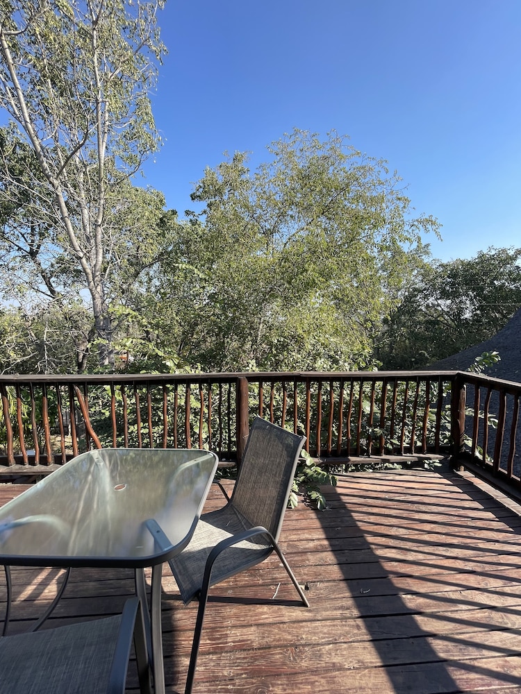 Pan African Safari Lodge