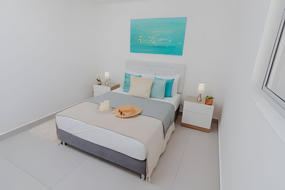 Apartamentos Ambar Roca - by SOHO