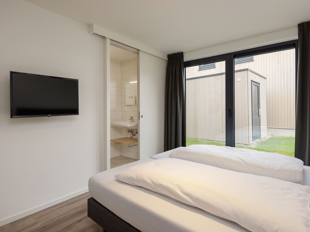 Nice Villa Near the Veerse Meer view 2