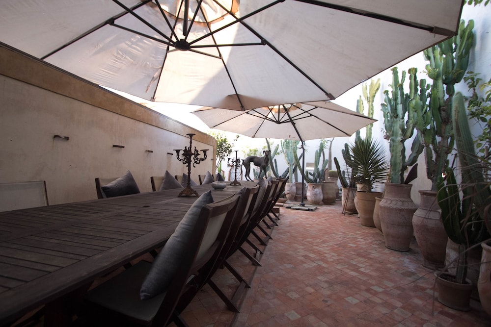 Hotel Ryad Thamayna - Image 1