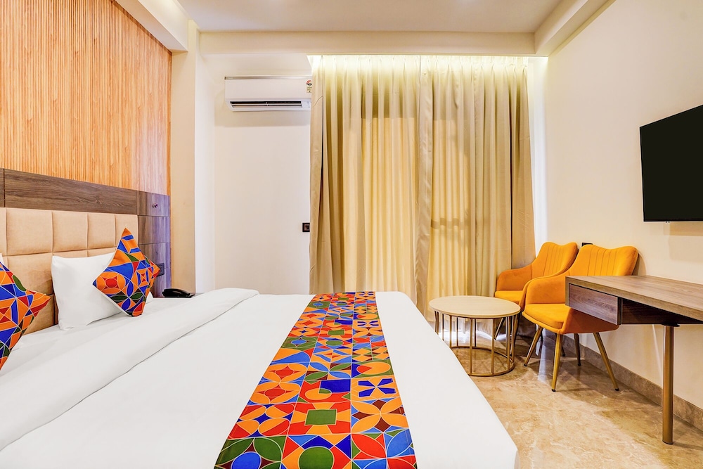 Fabhotel Amrit Luxury Inn