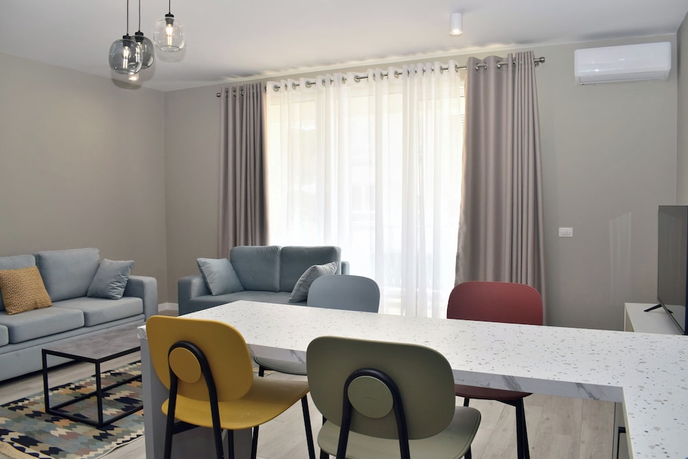 White Moon Apartments