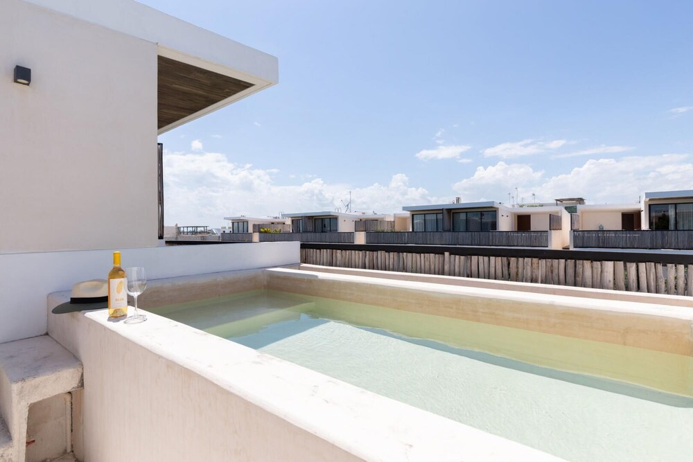 Luxurious Apartment in Lovely Complex With Dreamy Gardens Yoga Terrace Hammocks Swimming Pool
