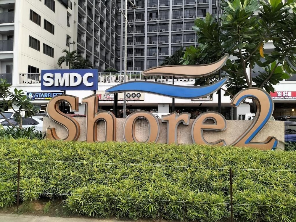 Homefort iHotel at Shore 2 Residences