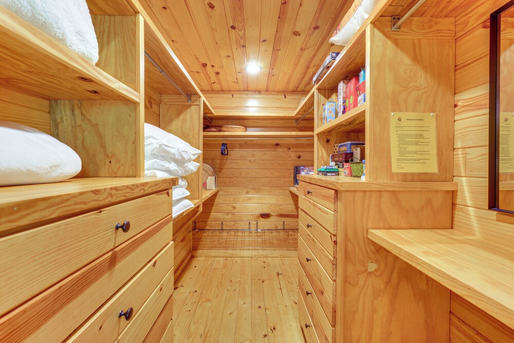 Riverfront Cabin w/ Outdoor Oasis in Seminary! - Property Image 39