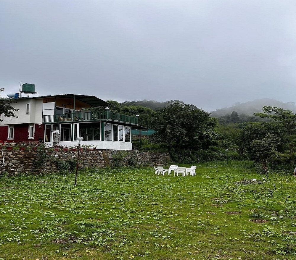 Bougain Villa Cottage