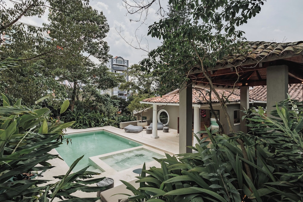 EP Casa Uribe Architecture Art & Nature