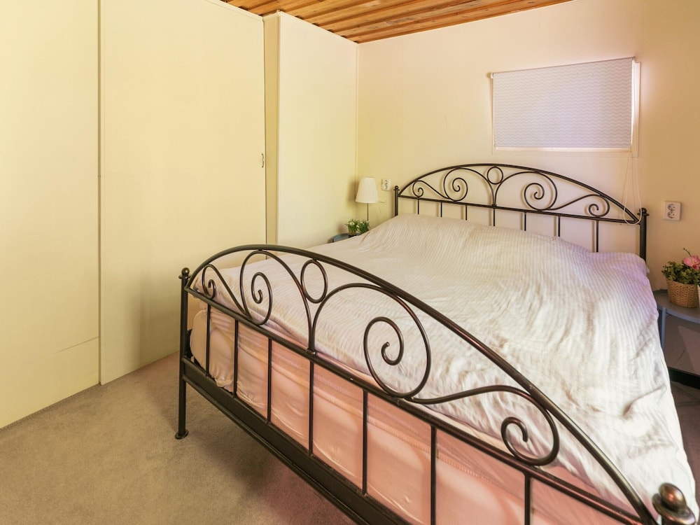 Lovely Chalet in Arendonk With Terrace