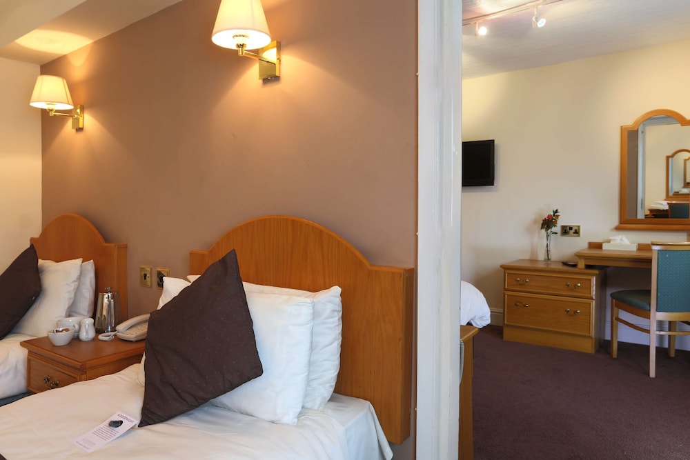 Bury Vacations - The Old Mill Hotel - Property Image 4
