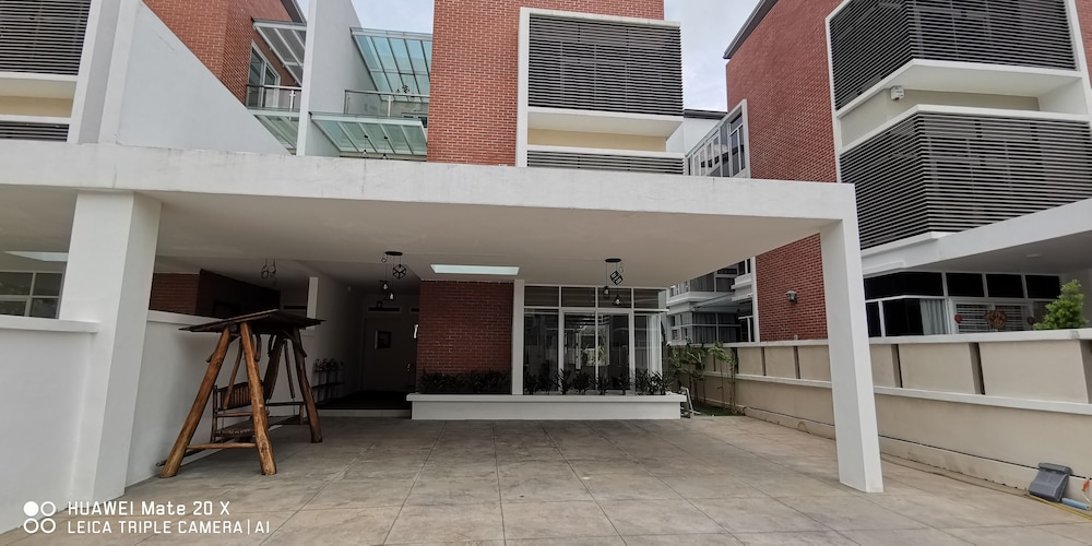 Palm Residence photo 8