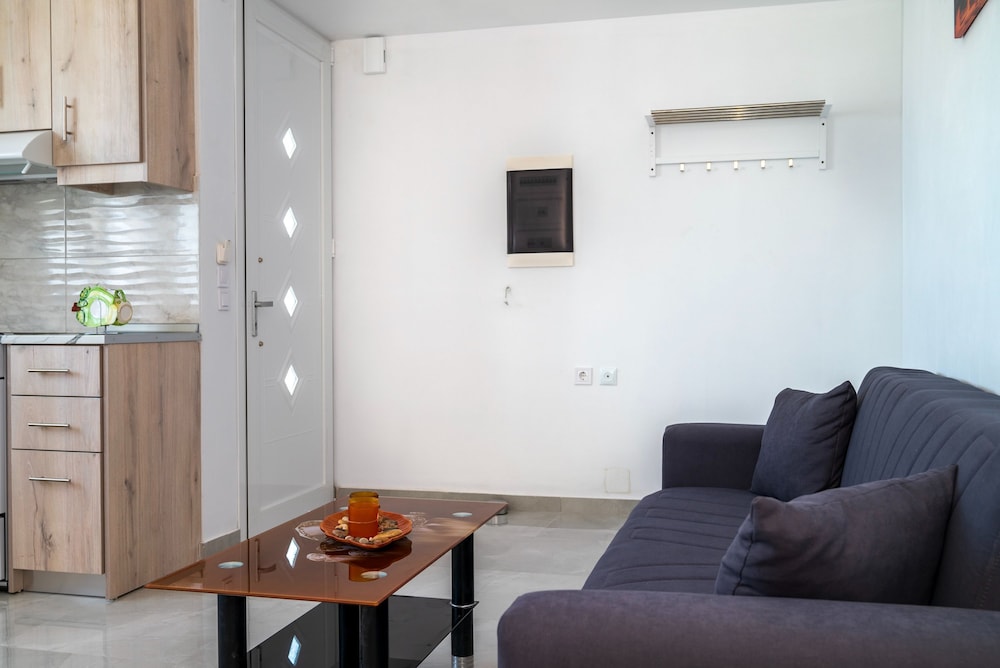Irene Cozy Apartment in Kremasti Rhodes
