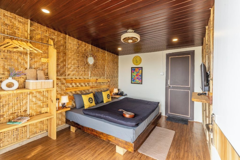 The Hosteller Bhandardara