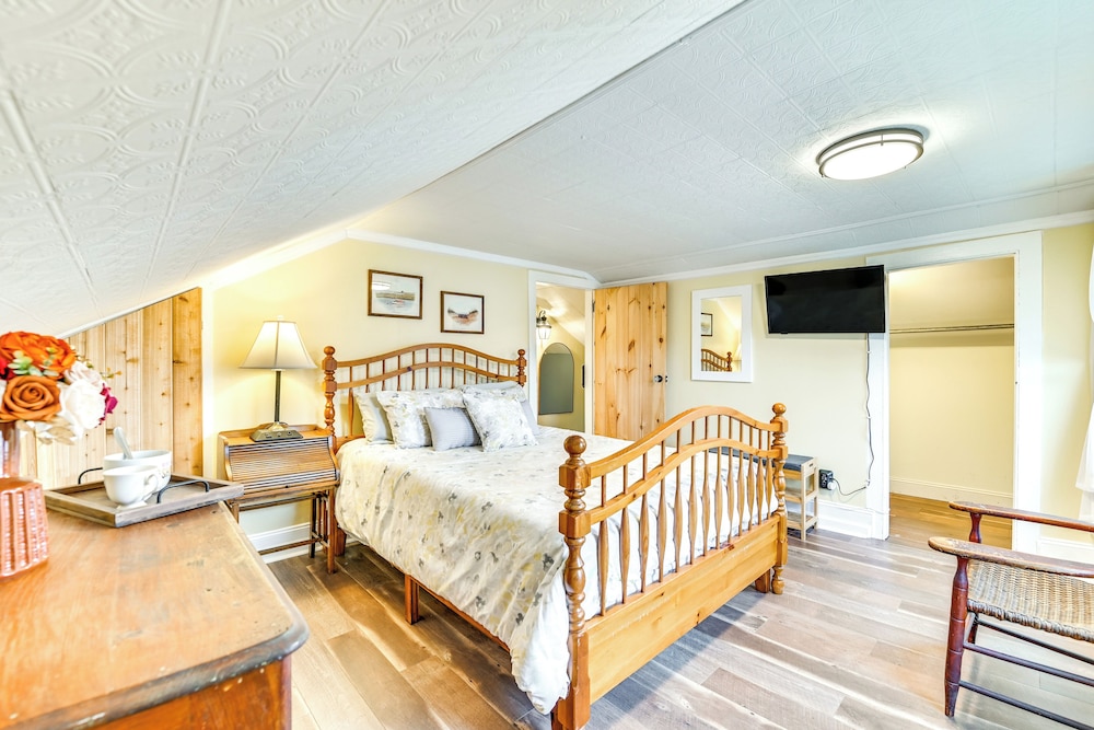'the Olde Westerlo Village House' - Winter Retreat