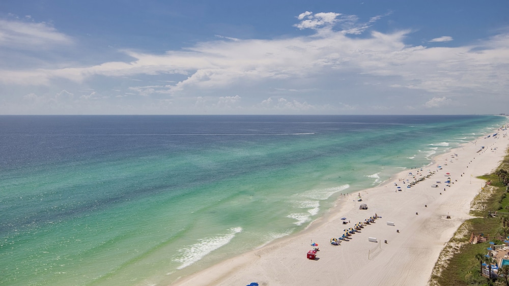 Sea Turtle Retreat! 3BR Beachfront Condo With Stunning Gulf Views Sleeps 8