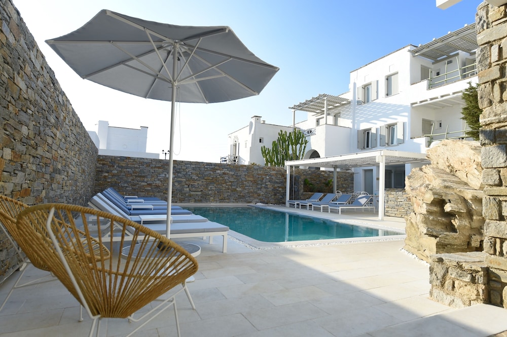 Anthos Apartments Paros view 2