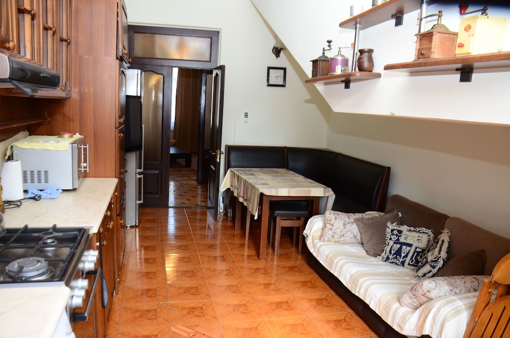 Guest House Batumi Globus