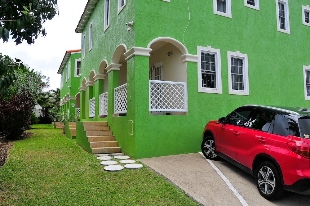 ZenBreak - Anidale Spacious Condo