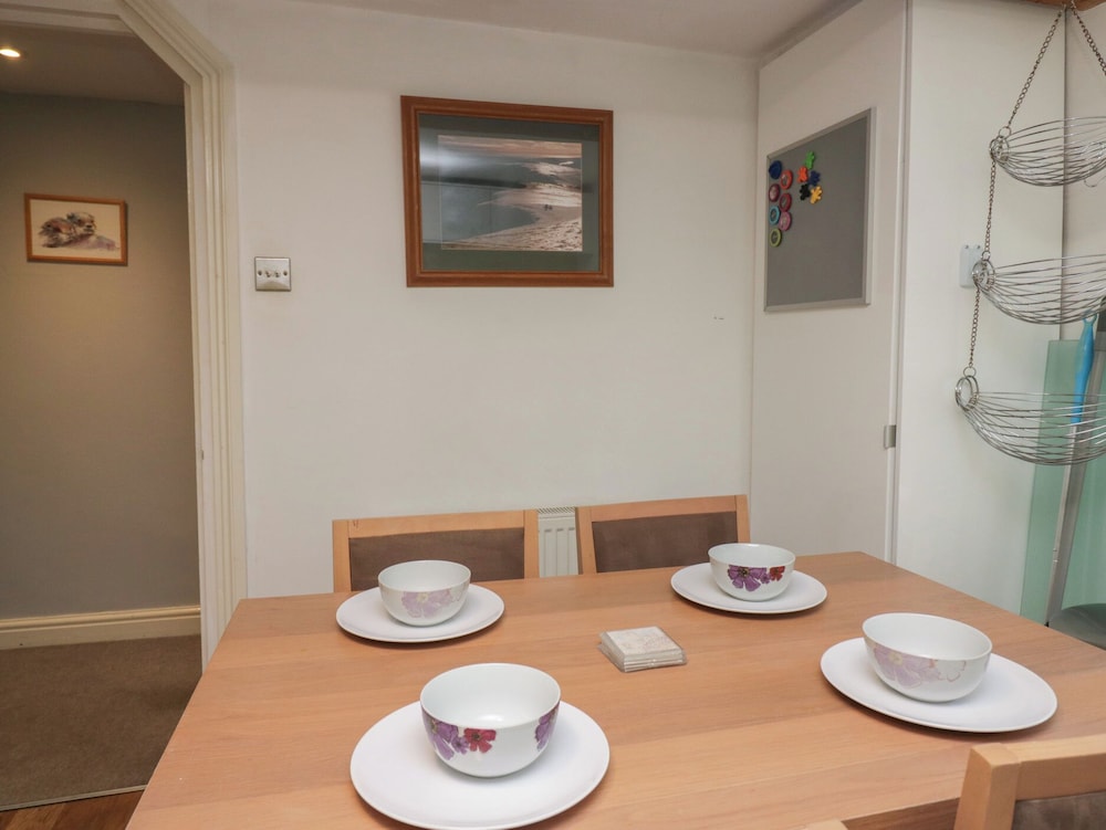 Flat 1