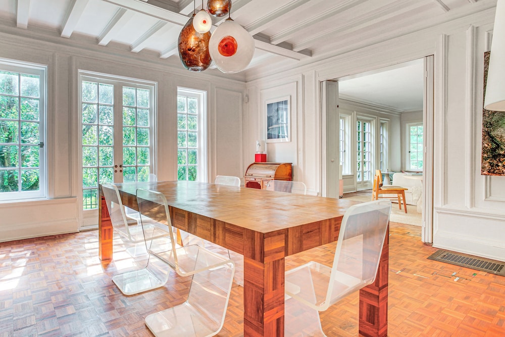 Hudson Valley Estate on 4 Acres w/ Private Pool!