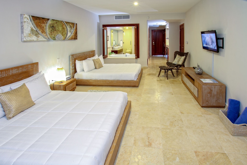 Punta Palmera Cap Cana by Essenza Retreats