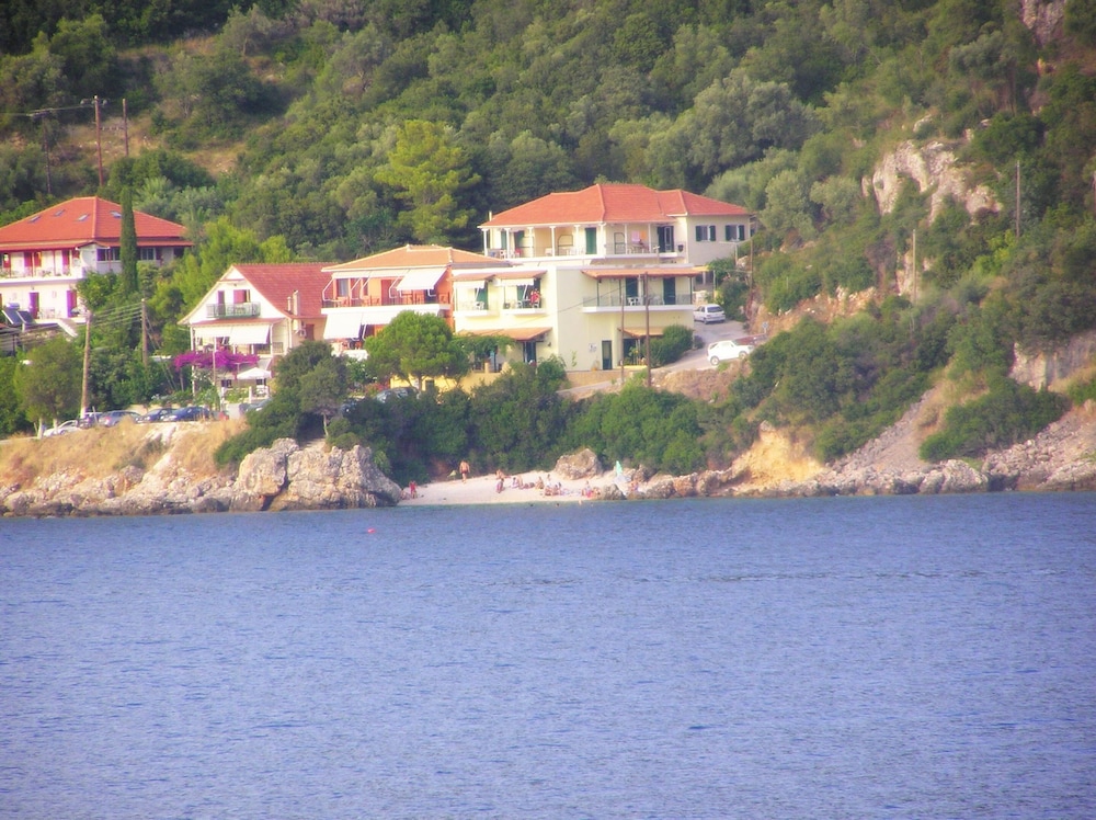 Photo 13
