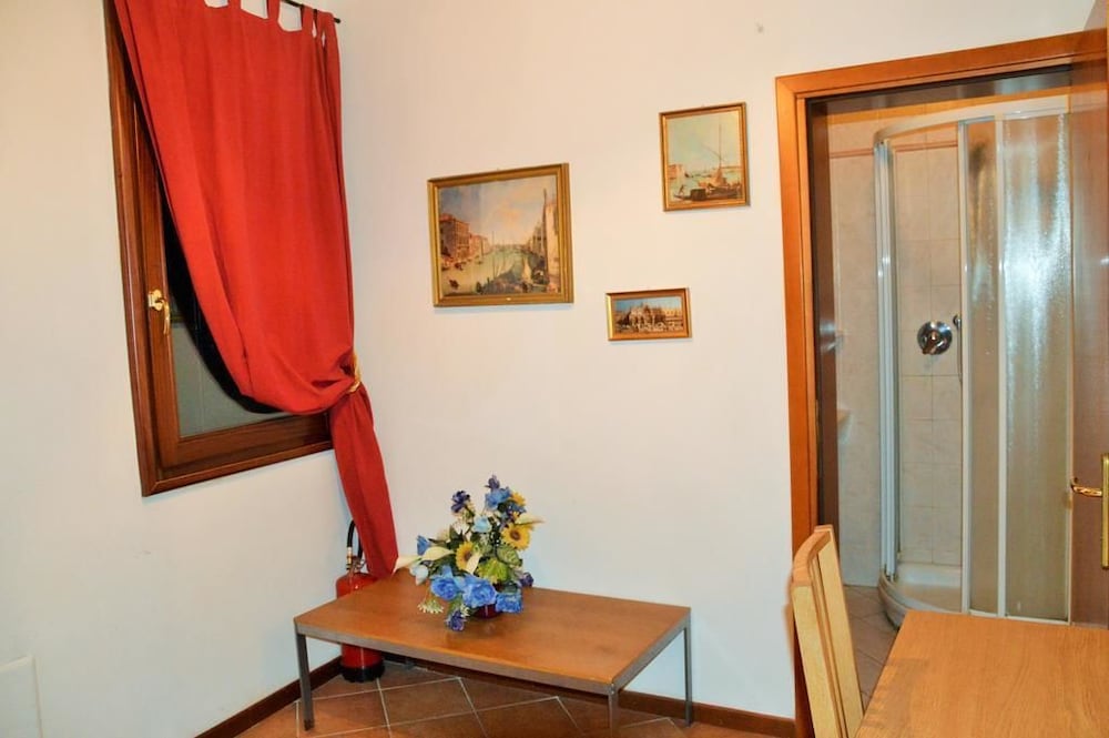 Rialto House