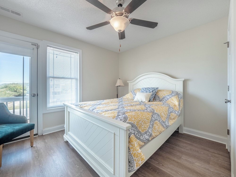 Dream Catcher at the Beach by Topsail Realty