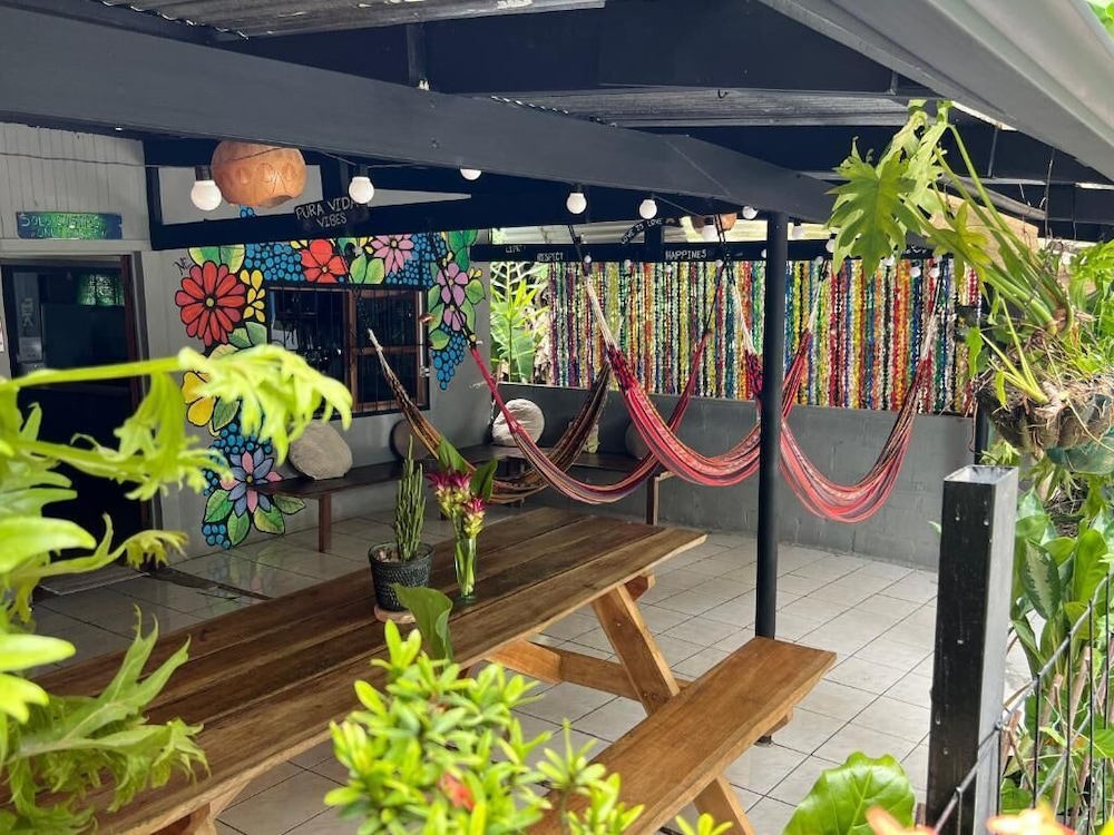Hostel Pura Vida