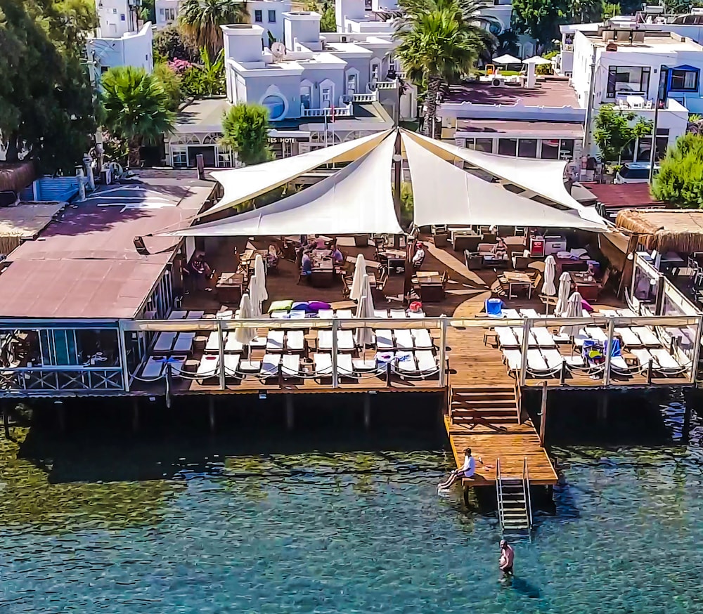 Art Suites Otel Bodrum - Image 13