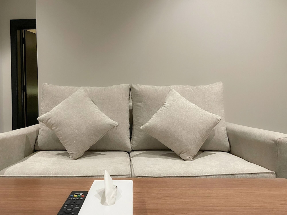 Arjan Park Apartments