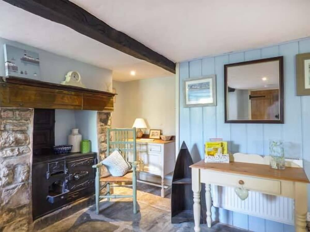 Bude Vacations - Bee Hive Cottage - Property Image 6