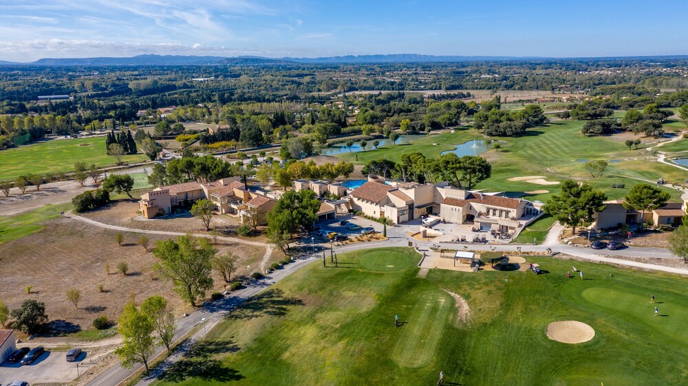 Le Domaine de Provence Country Club