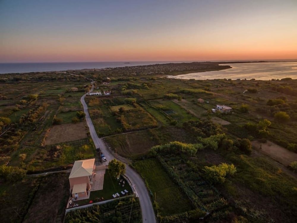 Villa Nissos photo 4