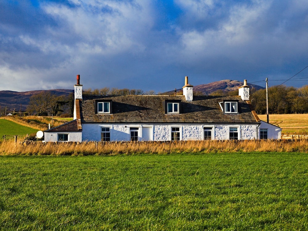 Powillimount Cottage