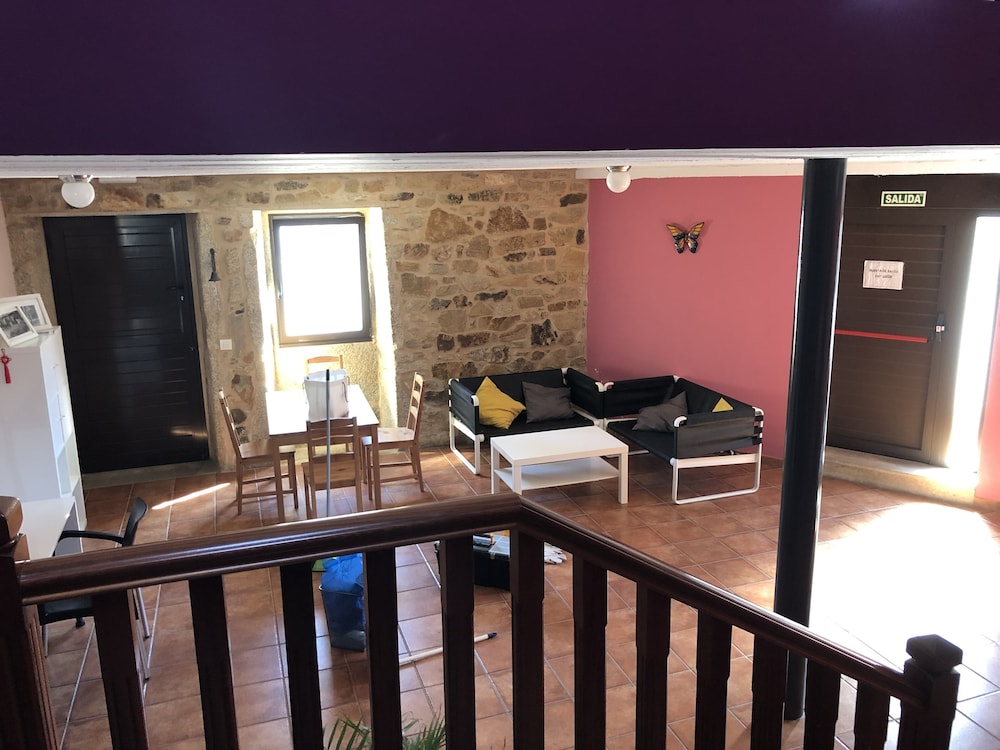 Albergue Ponte Olveira - Hostel view 3