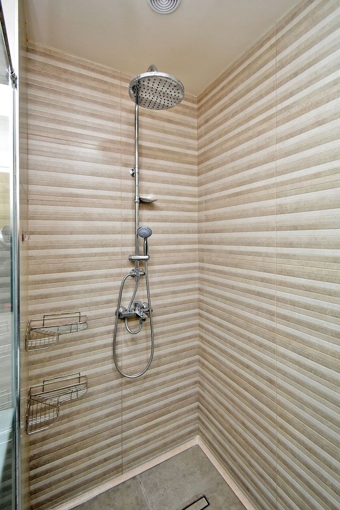 Aparthotel by Luxe Group KO16