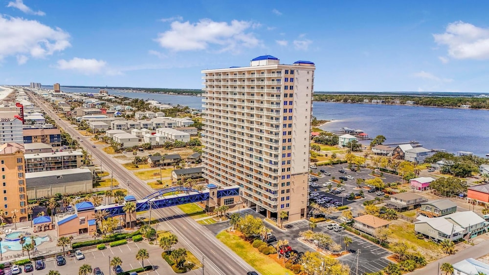 Crystal Tower 906