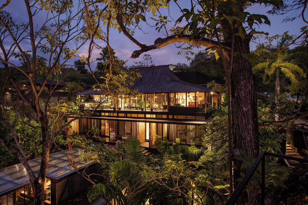 Sumba Lodge