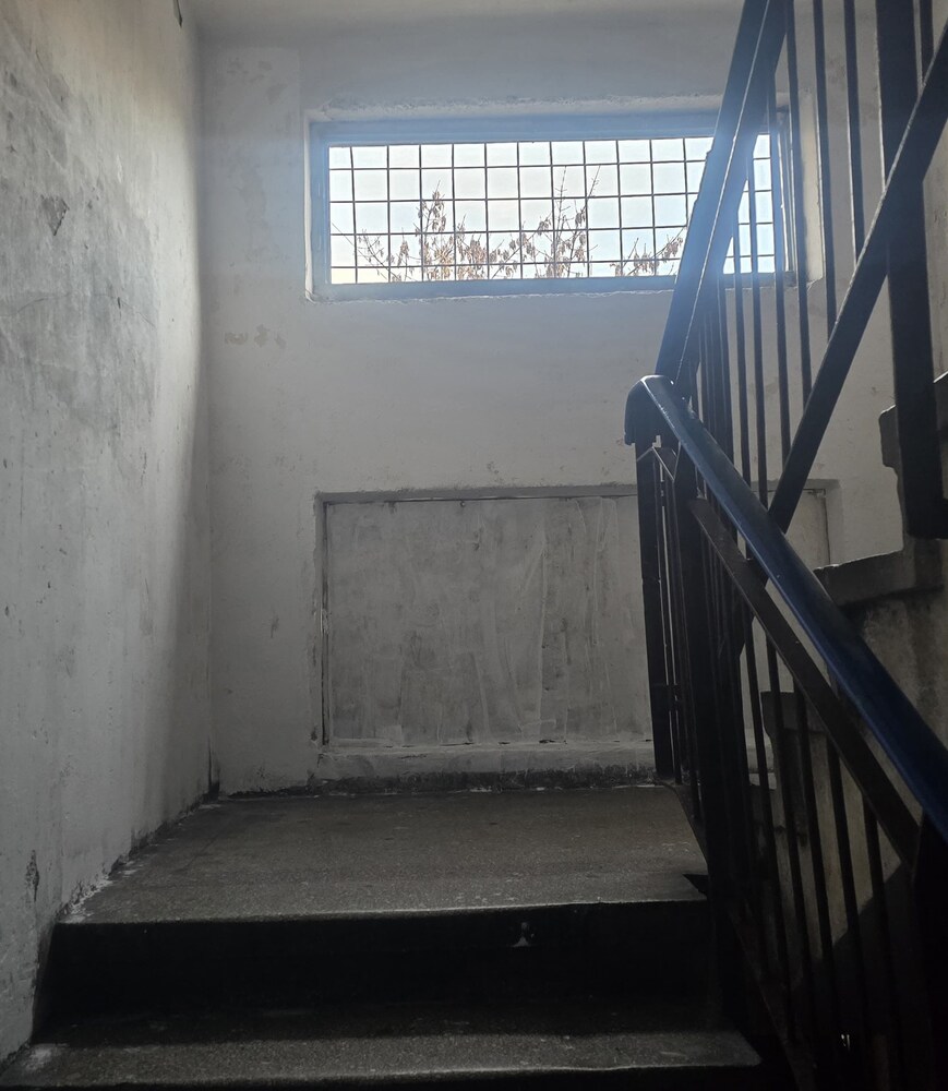 Urban Studio for a Real Ghetto Experience