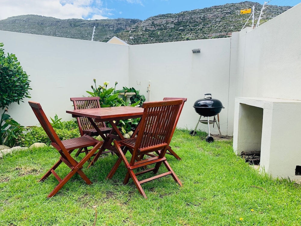Abington Manor - Fish Hoek Guesthouse