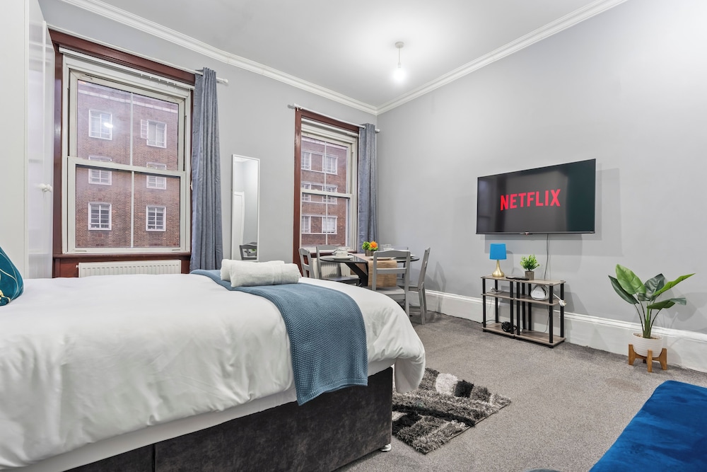 Luxury London Apartment With 3 Bedrooms