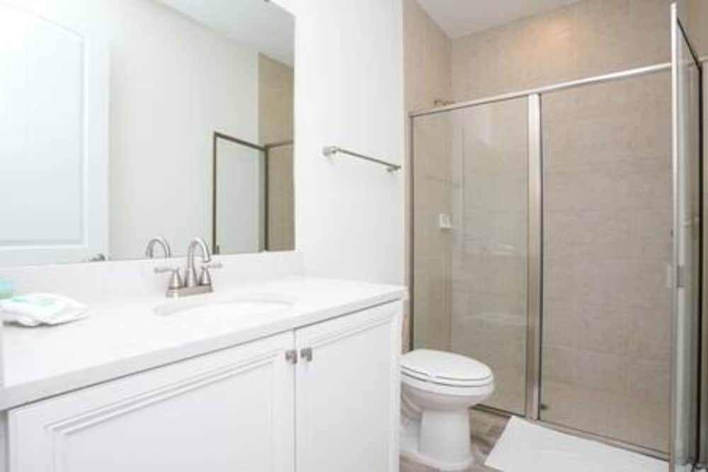 Brand NEW Private Oasis 4 BR - Margaritaville