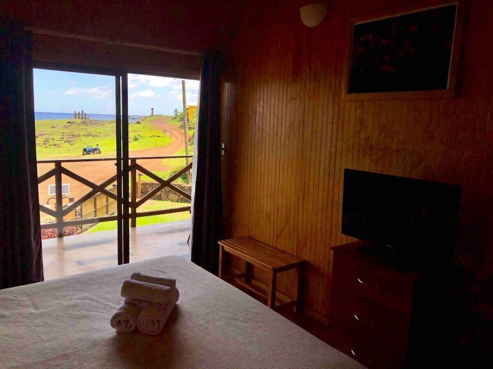 Cabañas Anavai Rapa Nui view 2